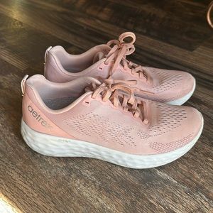 Aetrex sneakers